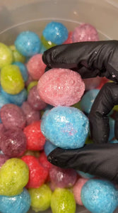 Freeze dried colorful Puff Balls